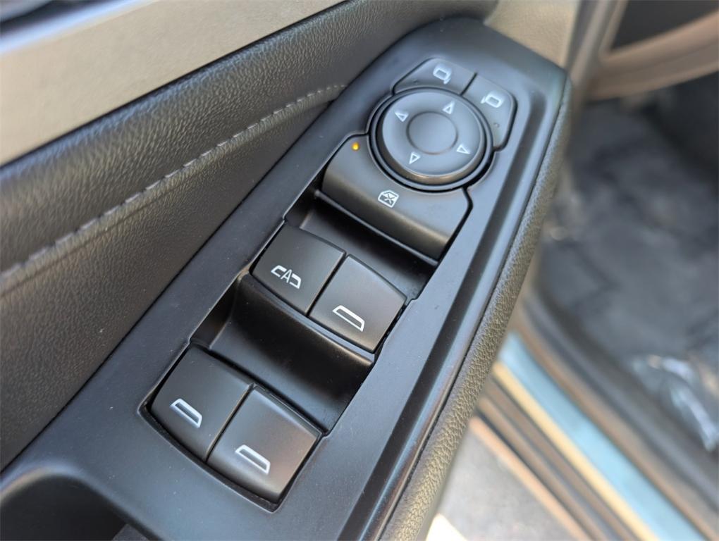 used 2022 Chevrolet Traverse car, priced at $29,500