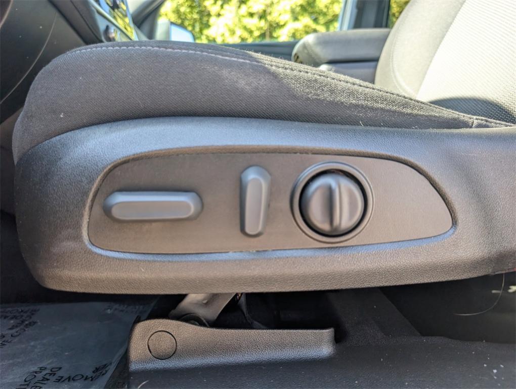 used 2022 Chevrolet Traverse car, priced at $29,500