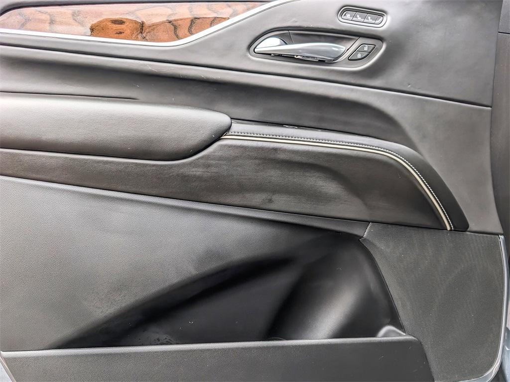 used 2021 Cadillac Escalade ESV car, priced at $70,000