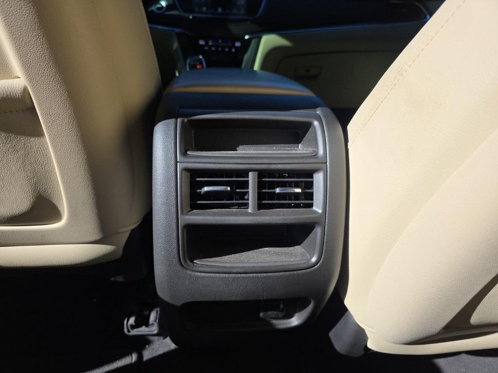 used 2018 Cadillac XT5 car, priced at $22,500