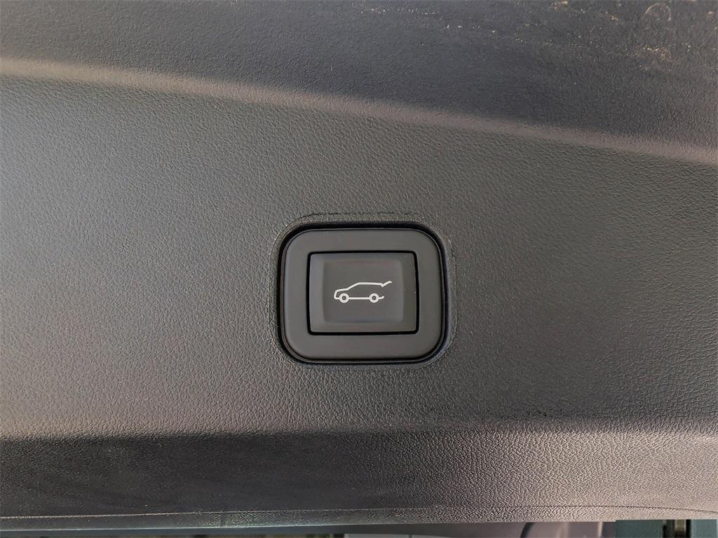 new 2025 Cadillac LYRIQ car, priced at $64,814