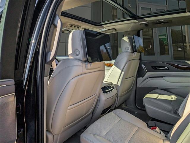 new 2024 Cadillac Escalade ESV car, priced at $122,384