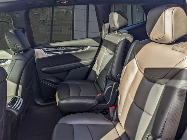 new 2025 Cadillac XT6 car, priced at $62,589