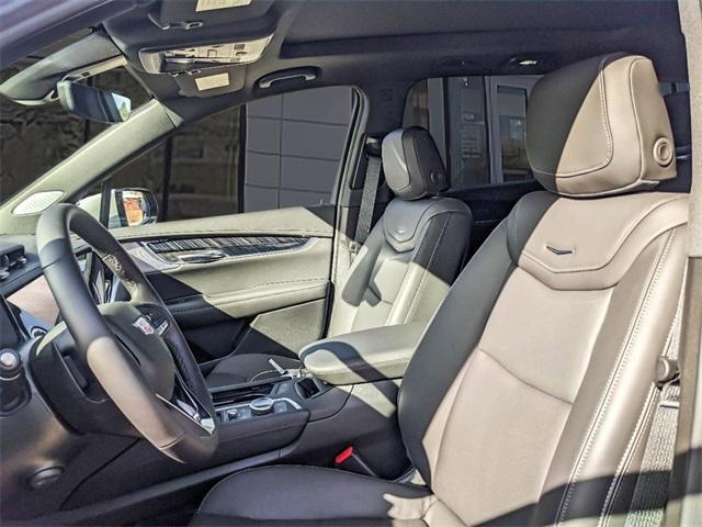 new 2025 Cadillac XT6 car, priced at $62,589