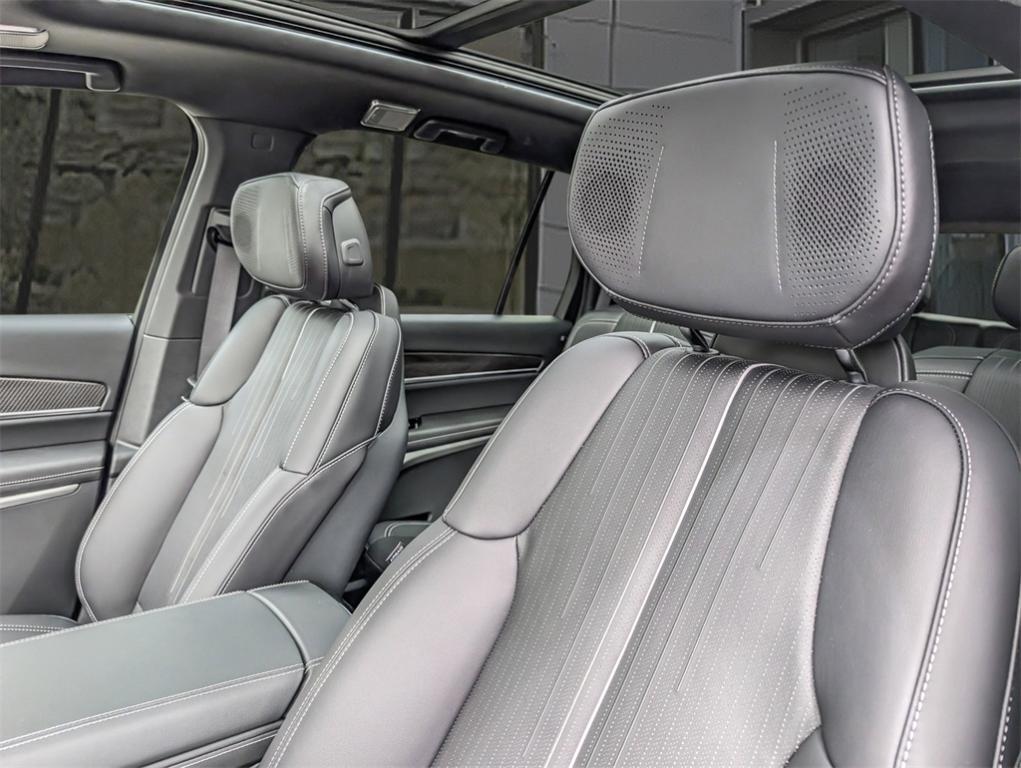 new 2026 Cadillac VISTIQ car, priced at $83,194