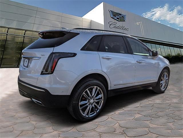 new 2025 Cadillac XT5 car, priced at $63,664