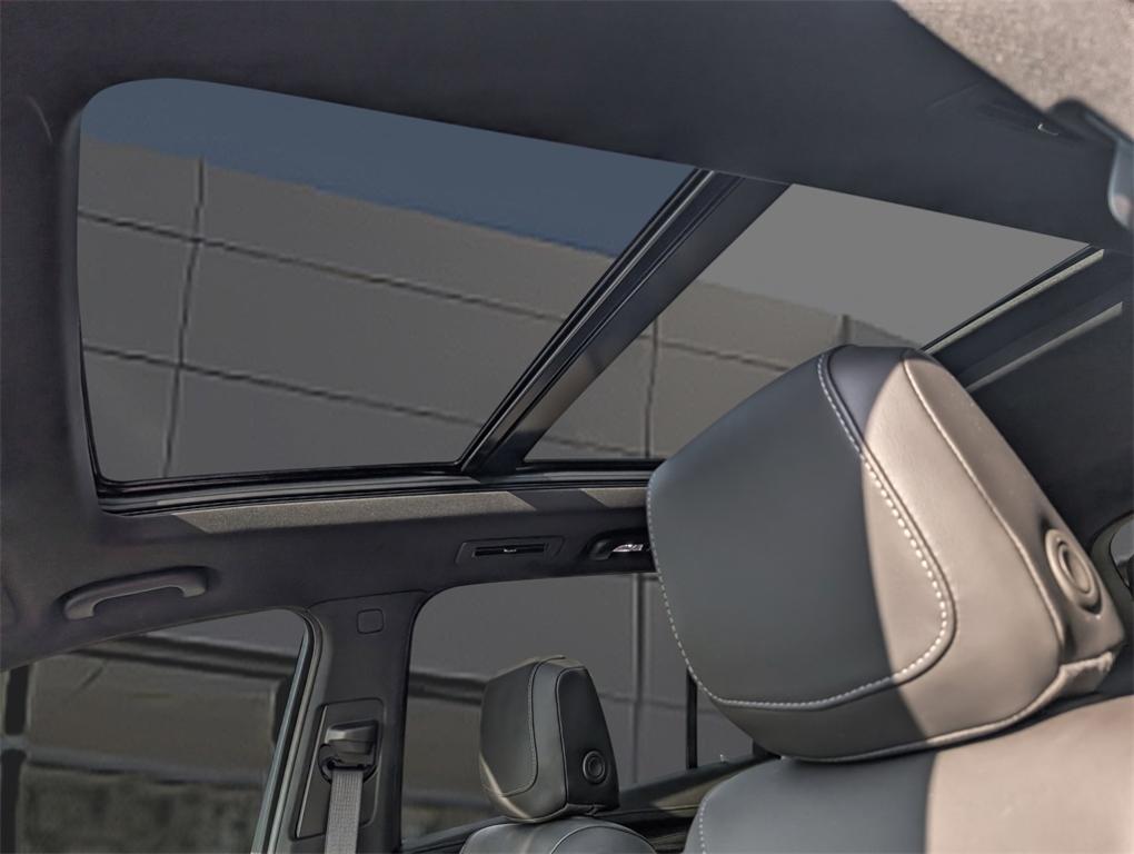 used 2025 Cadillac XT6 car, priced at $54,000