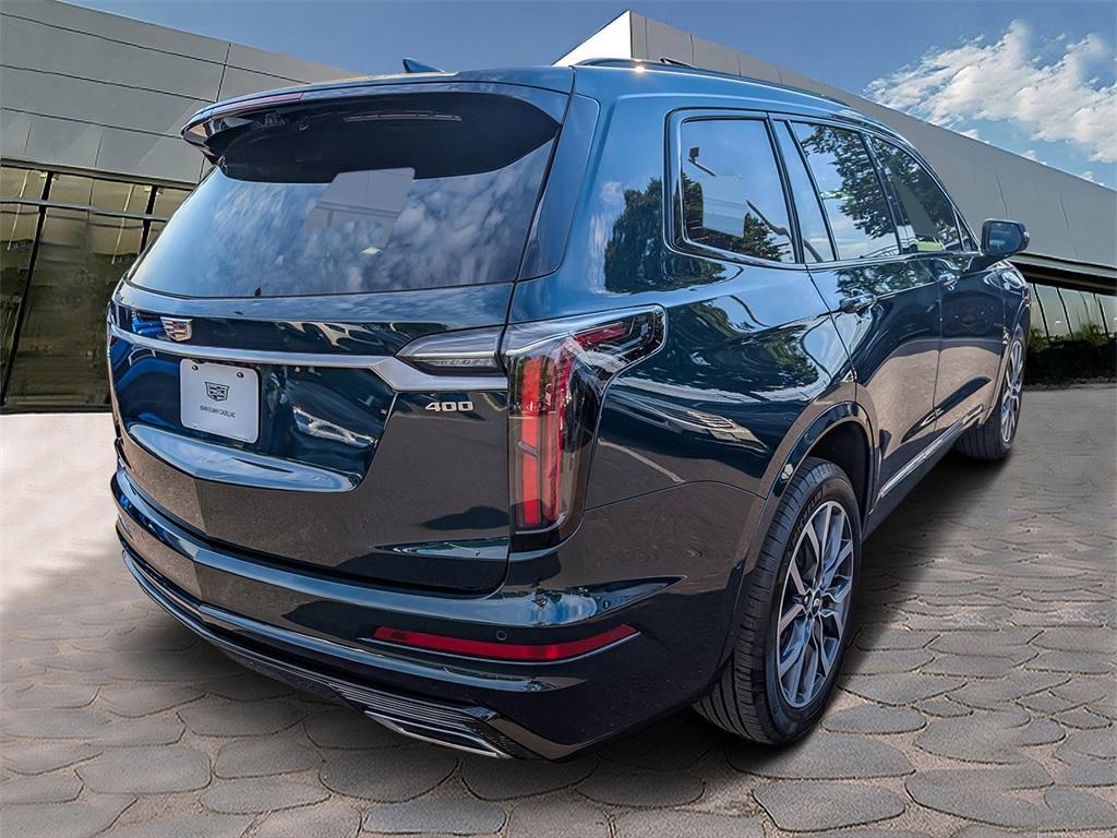used 2025 Cadillac XT6 car, priced at $54,000