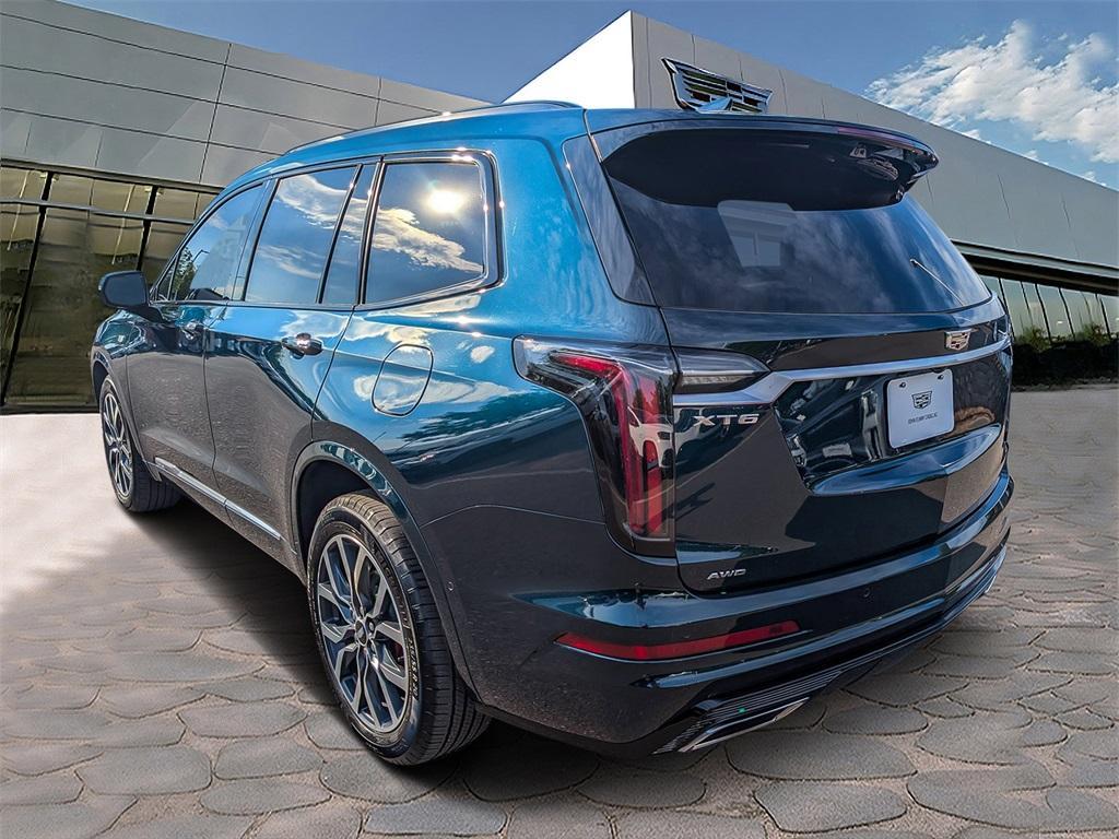 used 2025 Cadillac XT6 car, priced at $54,000