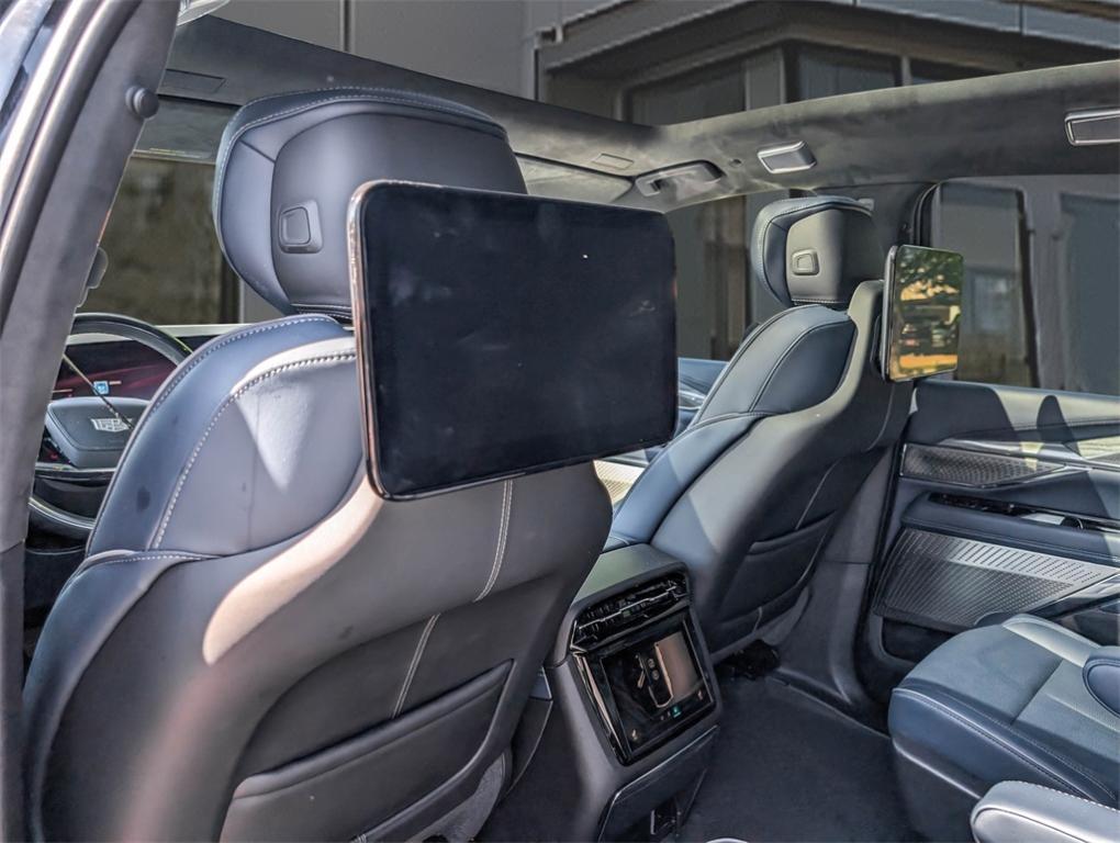 used 2025 Cadillac Escalade IQ car, priced at $139,000