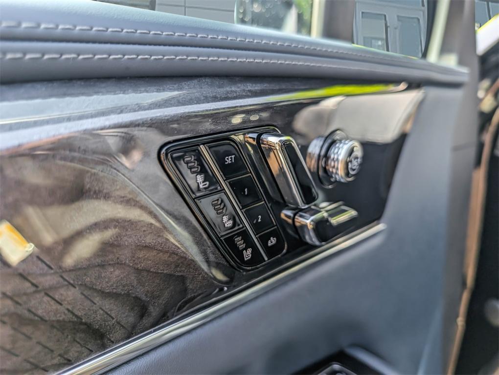 used 2025 Cadillac Escalade IQ car, priced at $139,000