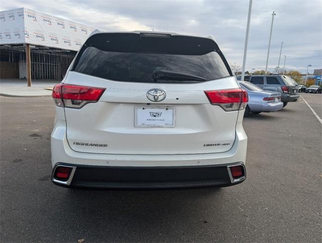 used 2018 Toyota Highlander car, priced at $26,500