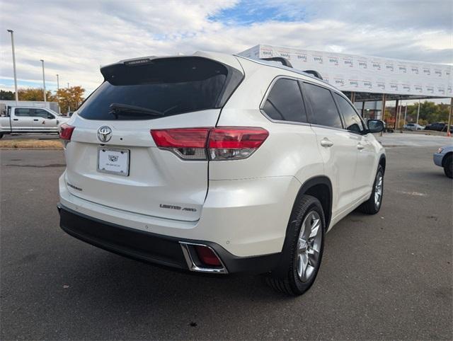 used 2018 Toyota Highlander car, priced at $26,500