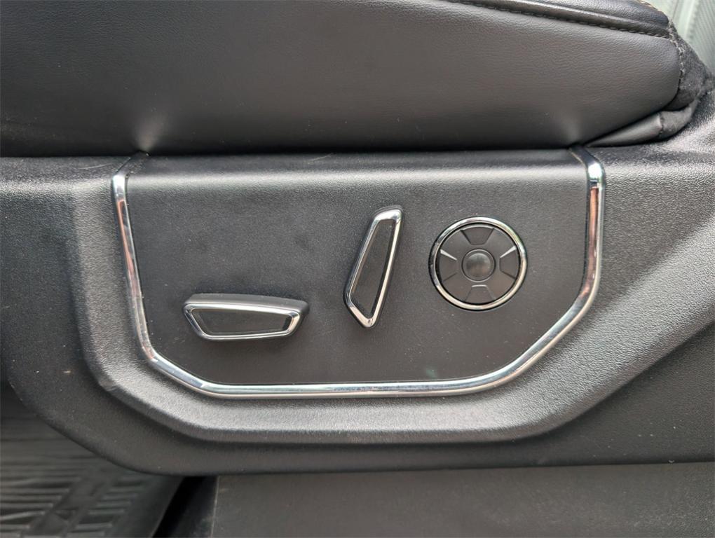 used 2019 Ford Expedition car, priced at $36,500