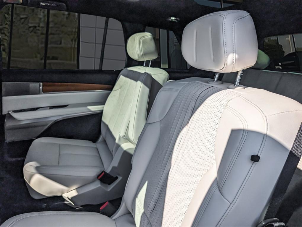 new 2026 Cadillac VISTIQ car, priced at $82,314