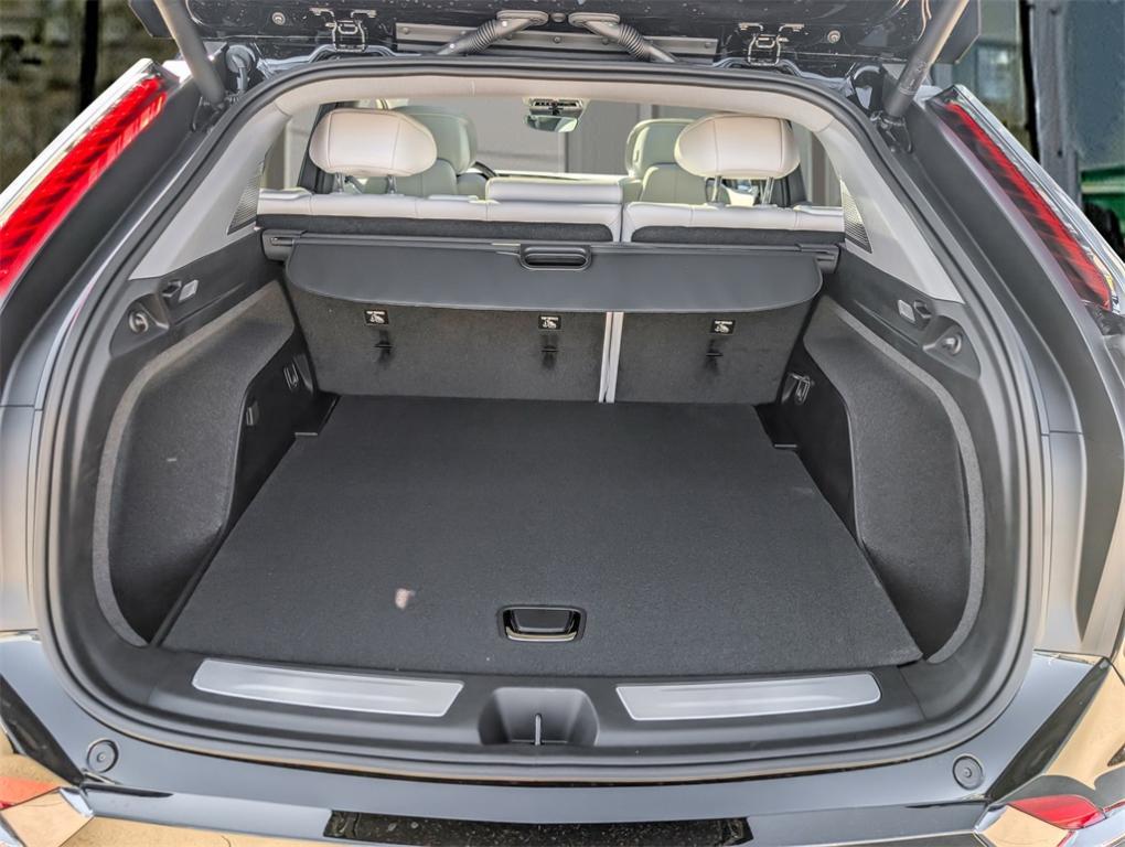 new 2025 Cadillac OPTIQ car, priced at $57,789