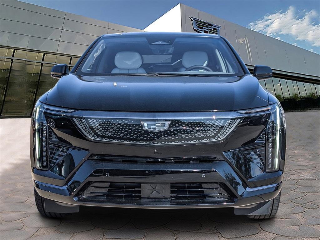 new 2025 Cadillac OPTIQ car, priced at $57,789