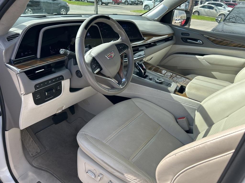 used 2022 Cadillac Escalade ESV car, priced at $69,000
