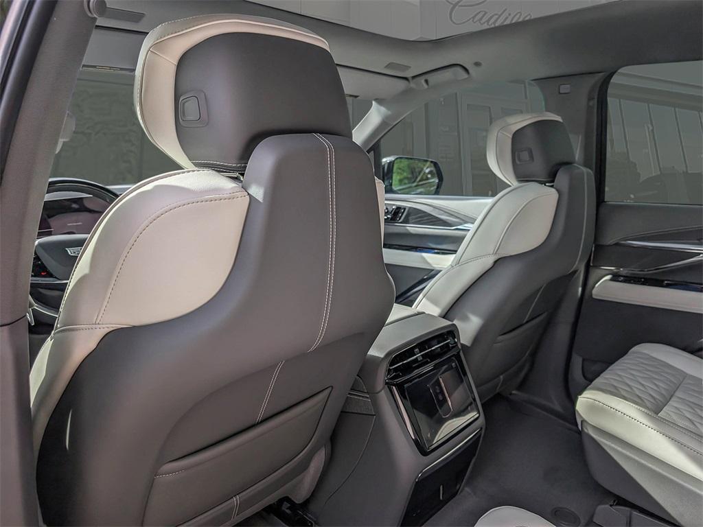 new 2025 Cadillac Escalade IQ car, priced at $131,289
