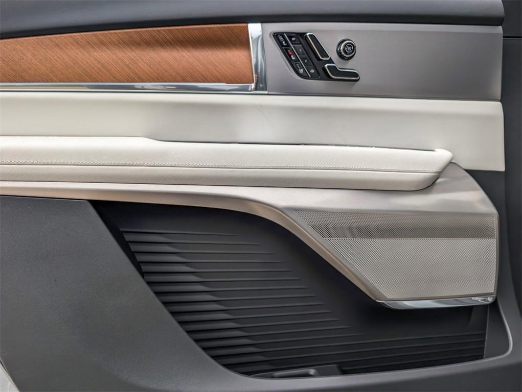 new 2026 Cadillac VISTIQ car, priced at $80,589