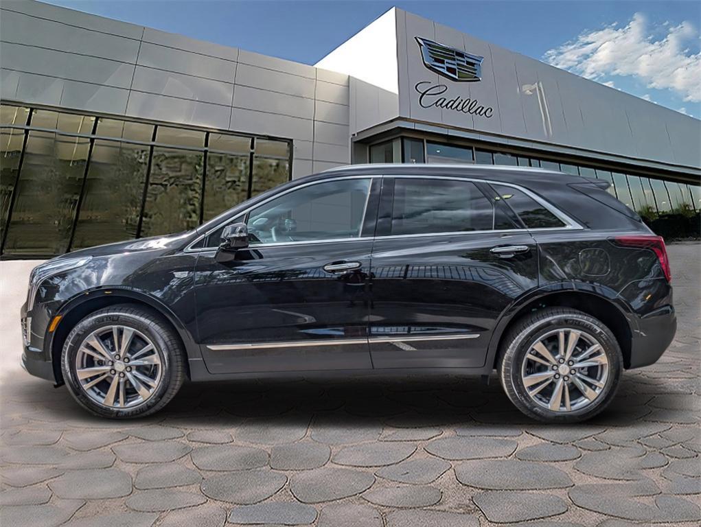 new 2025 Cadillac XT5 car, priced at $55,359