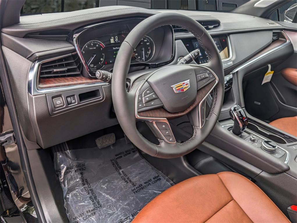 new 2025 Cadillac XT5 car, priced at $55,359