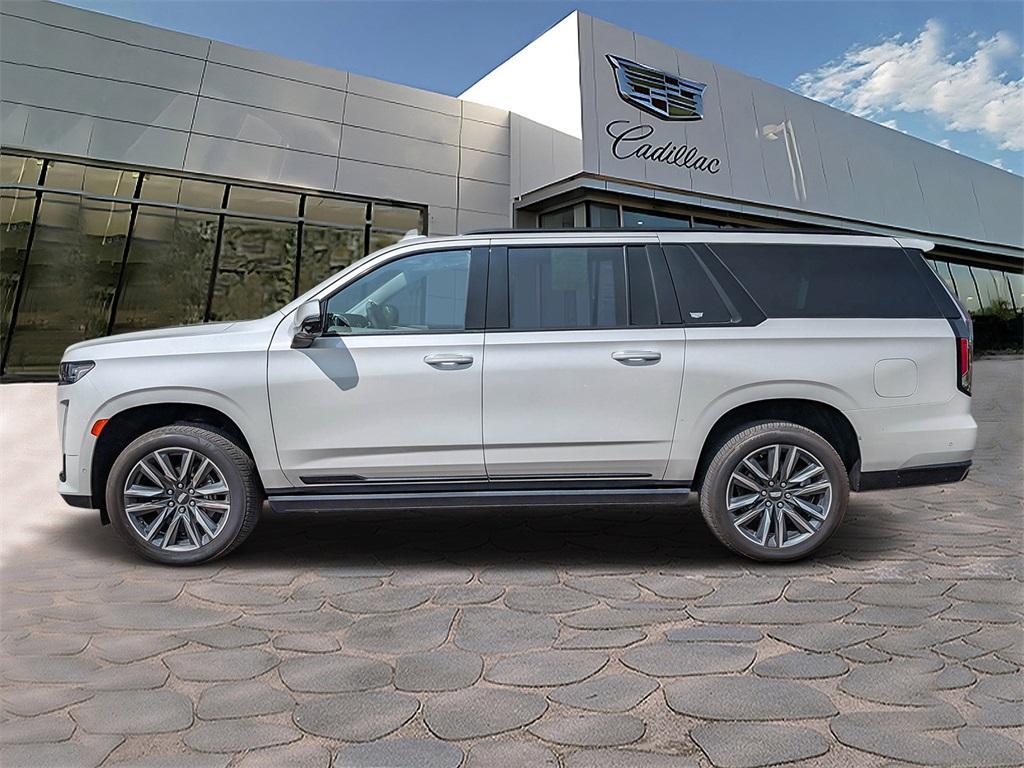 used 2022 Cadillac Escalade ESV car, priced at $62,500