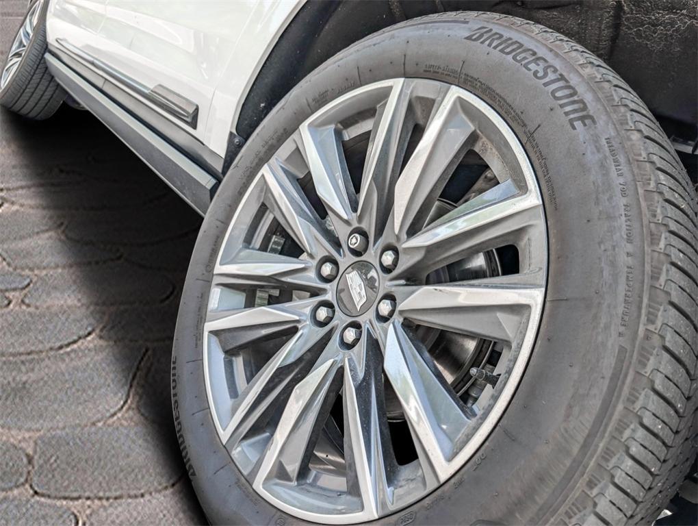 used 2022 Cadillac Escalade ESV car, priced at $62,500