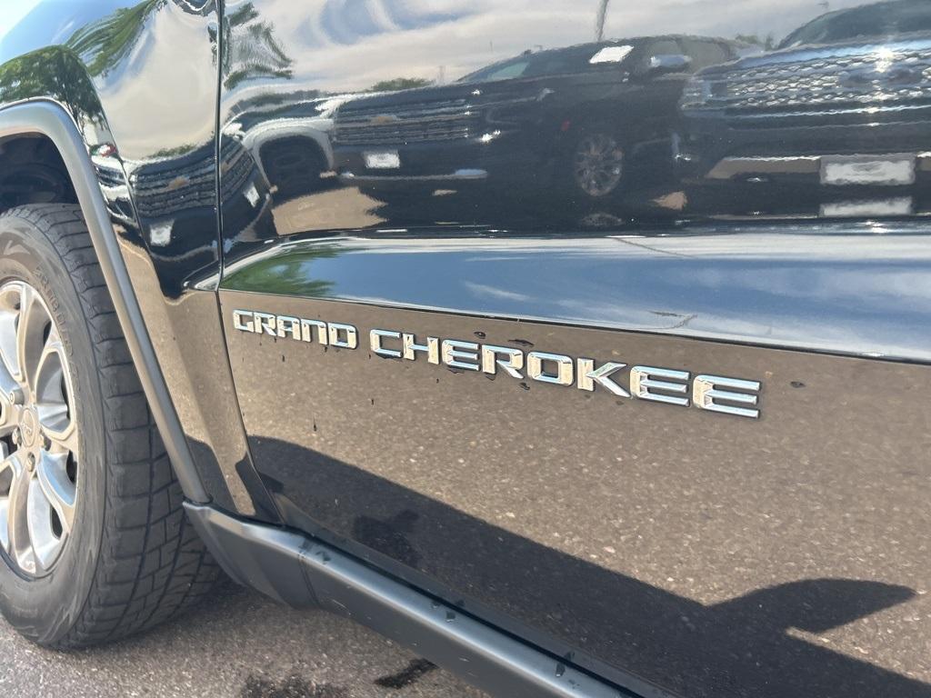 used 2015 Jeep Grand Cherokee car, priced at $19,000