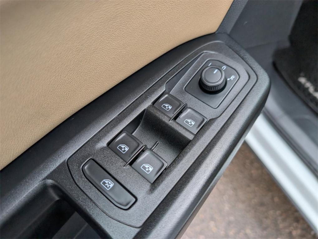 used 2020 Volkswagen Atlas Cross Sport car, priced at $21,500