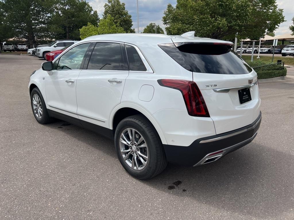 used 2021 Cadillac XT5 car, priced at $33,500