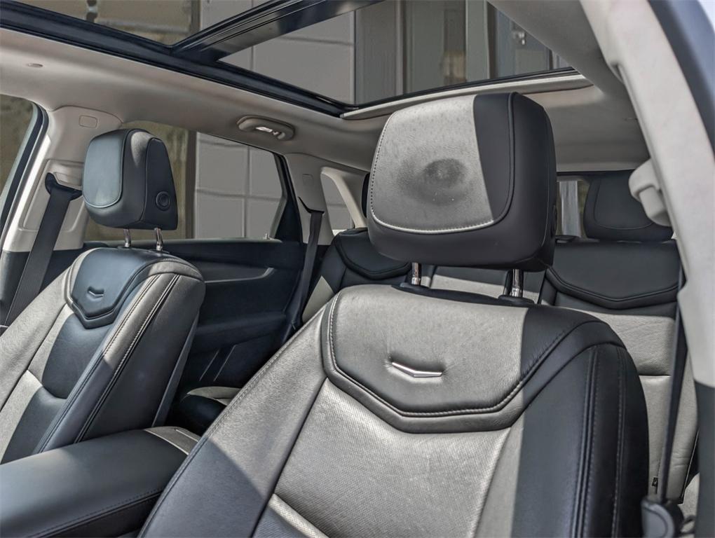 used 2018 Cadillac XT5 car, priced at $22,000