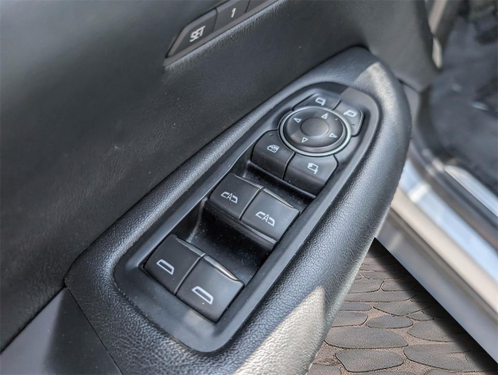 used 2018 Cadillac XT5 car, priced at $22,000