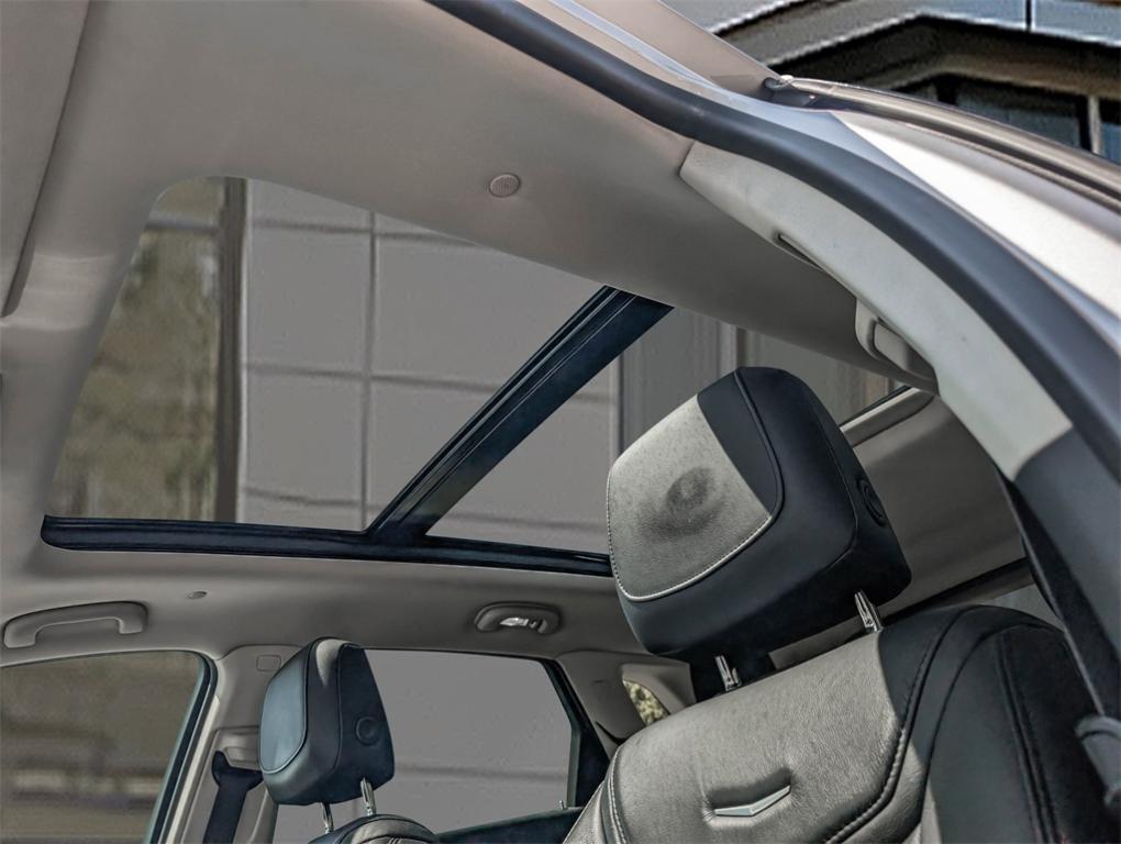 used 2018 Cadillac XT5 car, priced at $22,000