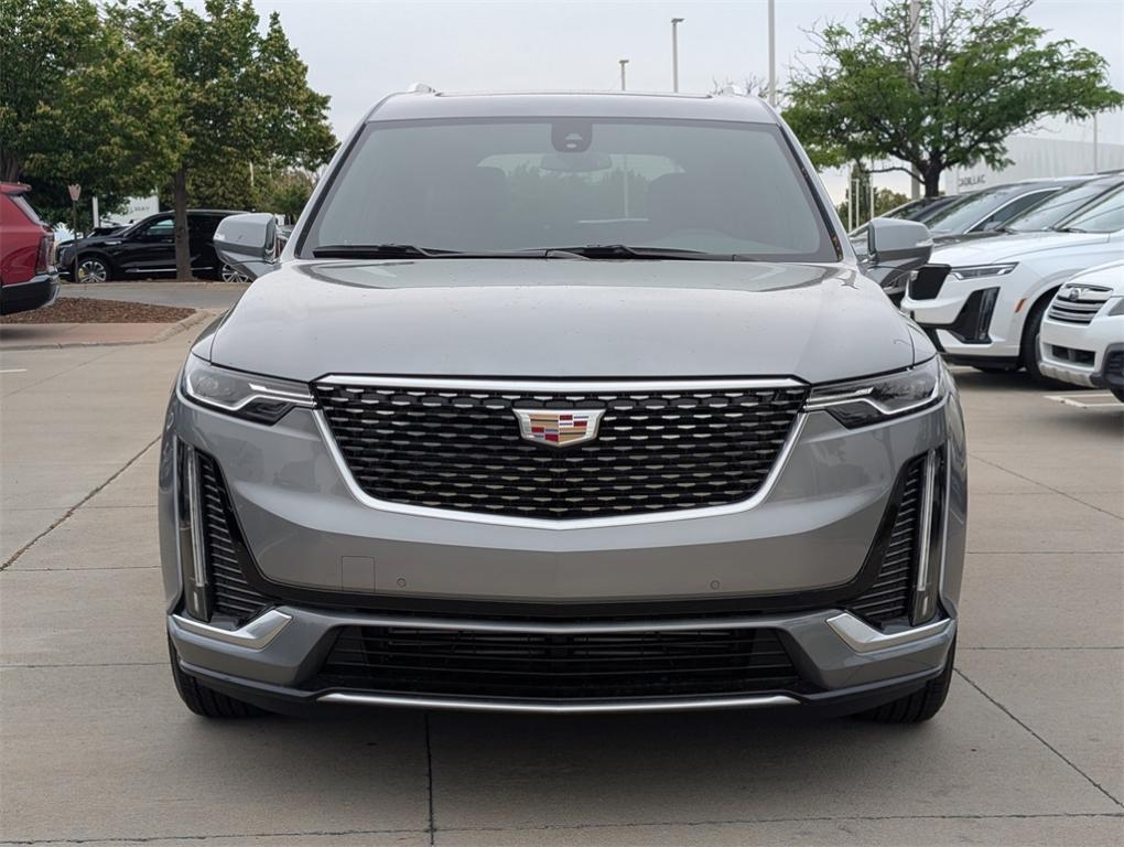 new 2025 Cadillac XT6 car, priced at $51,389