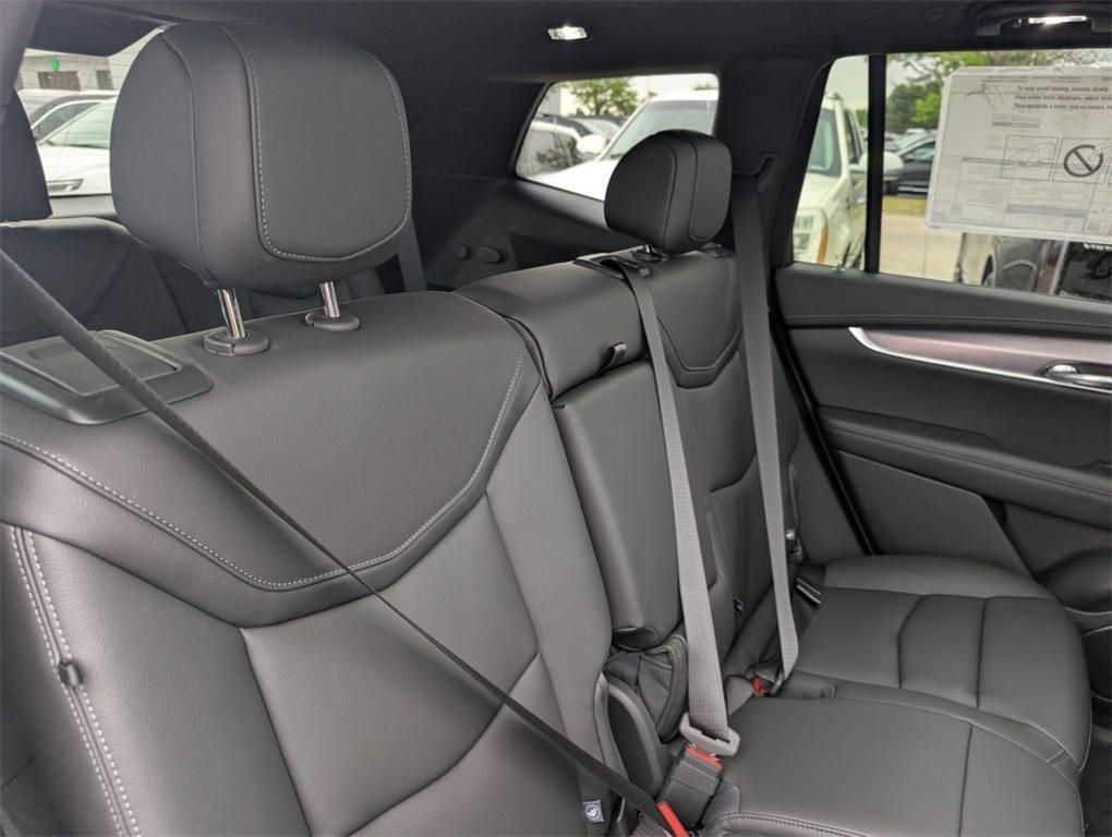 new 2025 Cadillac XT6 car, priced at $51,389