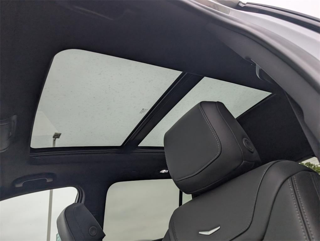 new 2025 Cadillac XT6 car, priced at $51,389