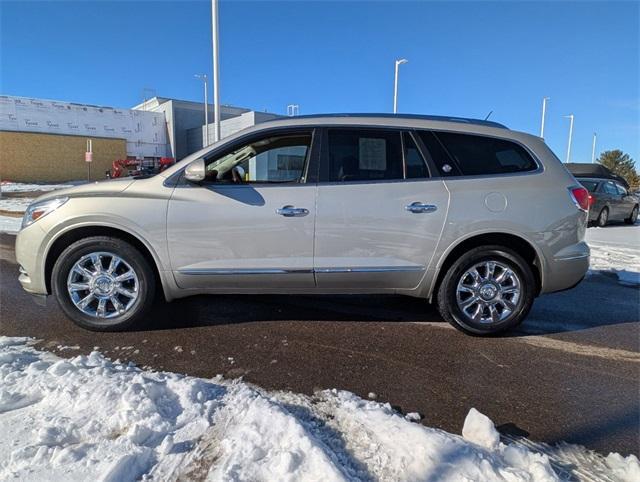 used 2014 Buick Enclave car, priced at $14,000