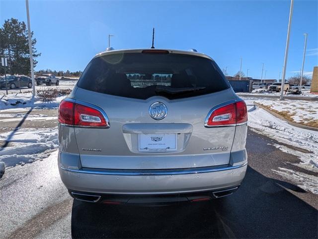 used 2014 Buick Enclave car, priced at $14,000