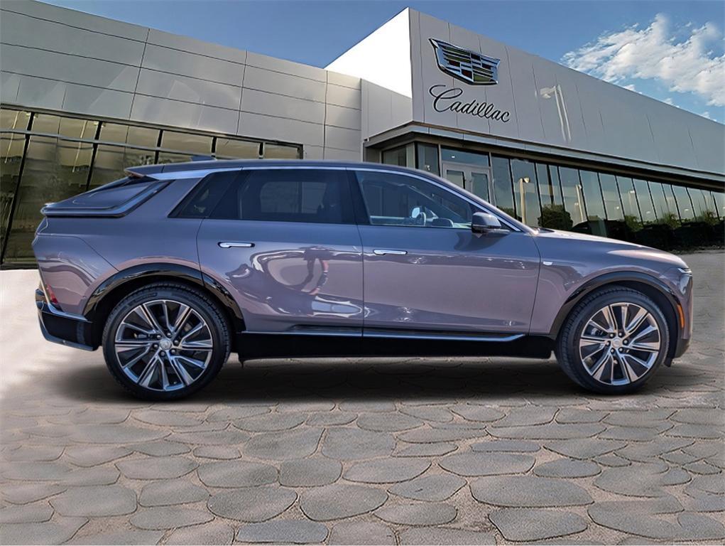 new 2025 Cadillac LYRIQ car, priced at $77,004