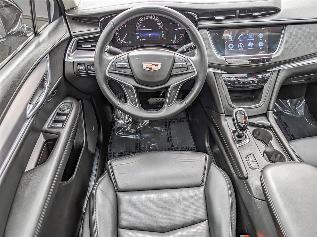 used 2018 Cadillac XT5 car, priced at $21,000
