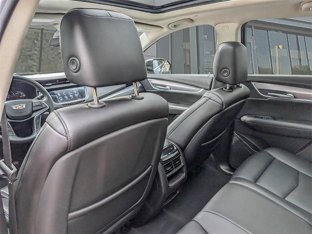 used 2018 Cadillac XT5 car, priced at $21,000