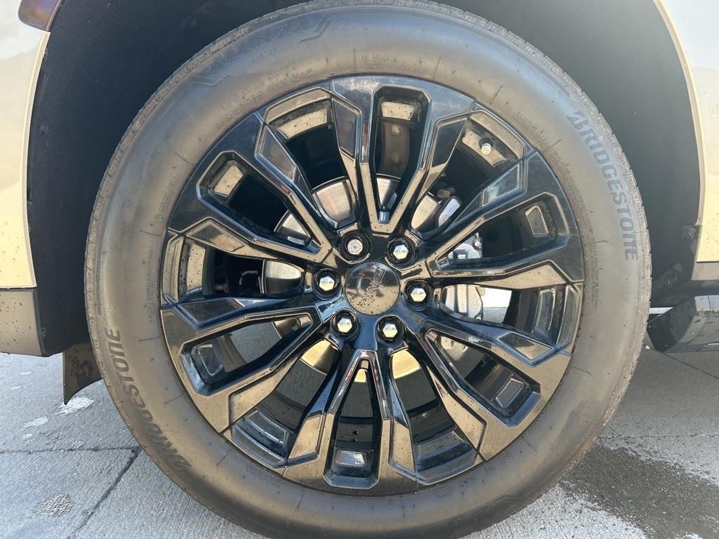 used 2022 GMC Yukon car, priced at $67,500