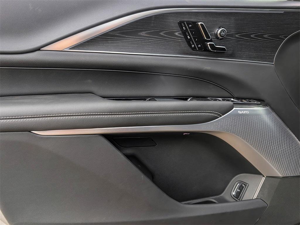 new 2025 Cadillac LYRIQ car, priced at $69,689