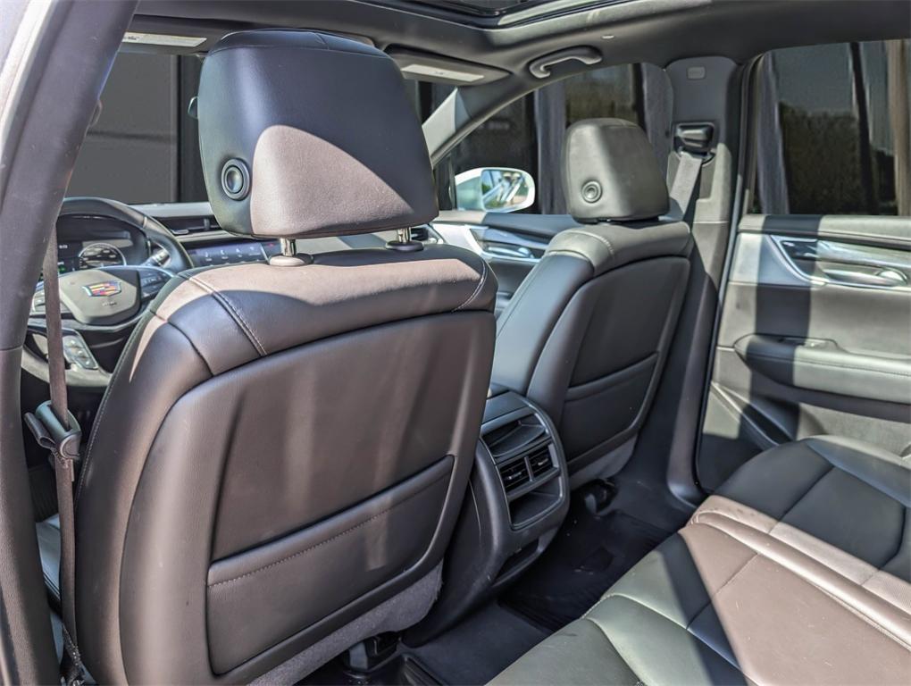 used 2020 Cadillac XT5 car, priced at $21,500