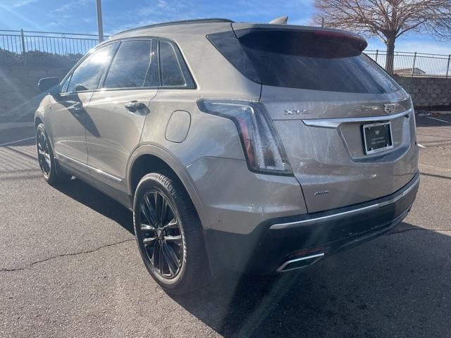 used 2023 Cadillac XT5 car, priced at $40,000