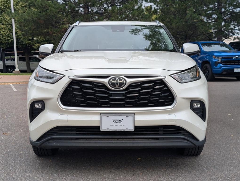 used 2020 Toyota Highlander car, priced at $29,500