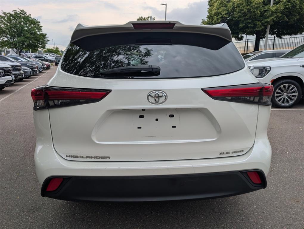 used 2020 Toyota Highlander car, priced at $29,500