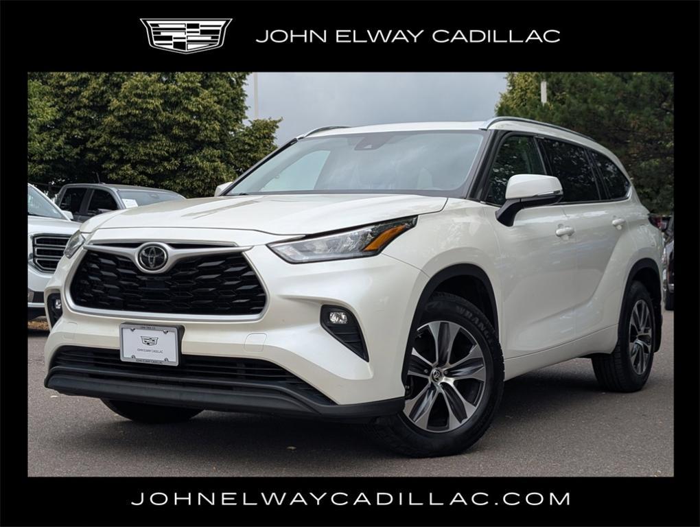 used 2020 Toyota Highlander car, priced at $29,500