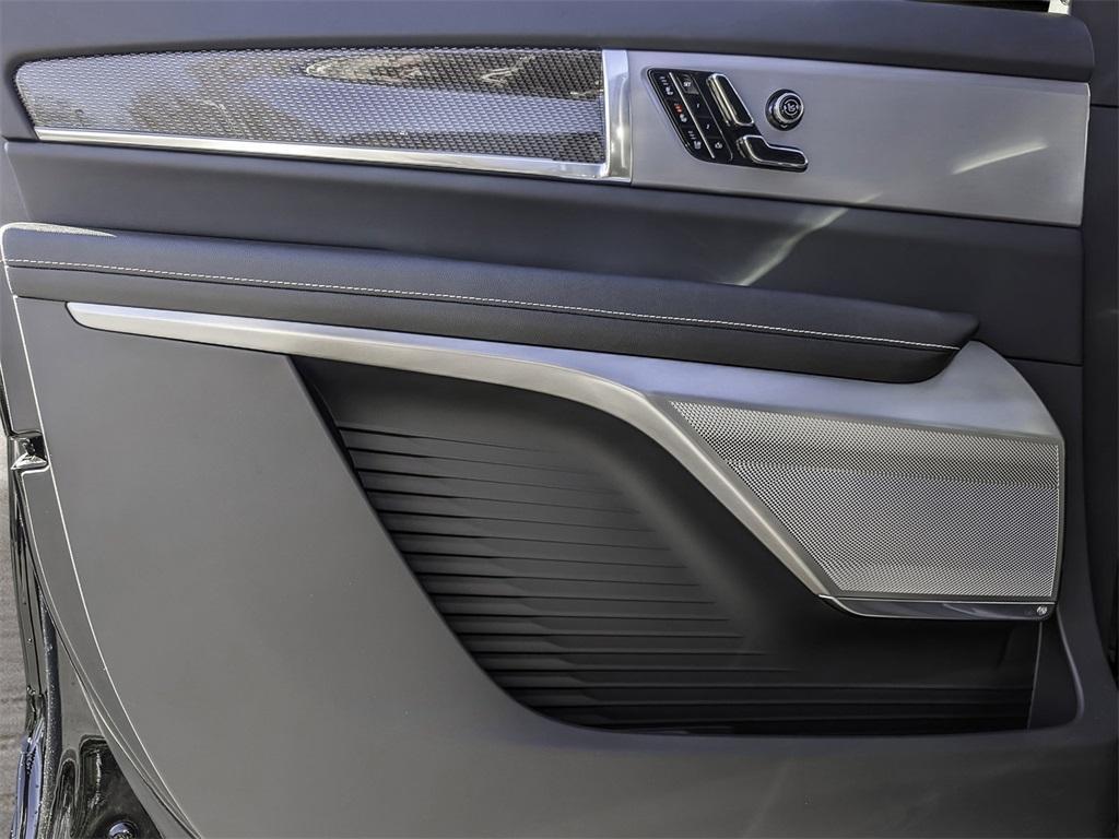 new 2026 Cadillac VISTIQ car, priced at $80,114